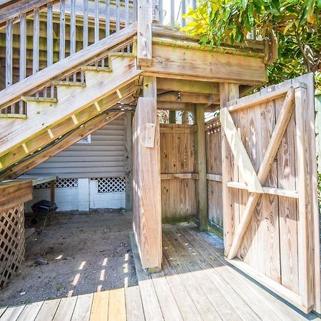 Salty Shack Unit C - Salty Shack - Dog Friendly Home - Across From The Beach - Central Location! フォーリービーチ エクステリア 写真