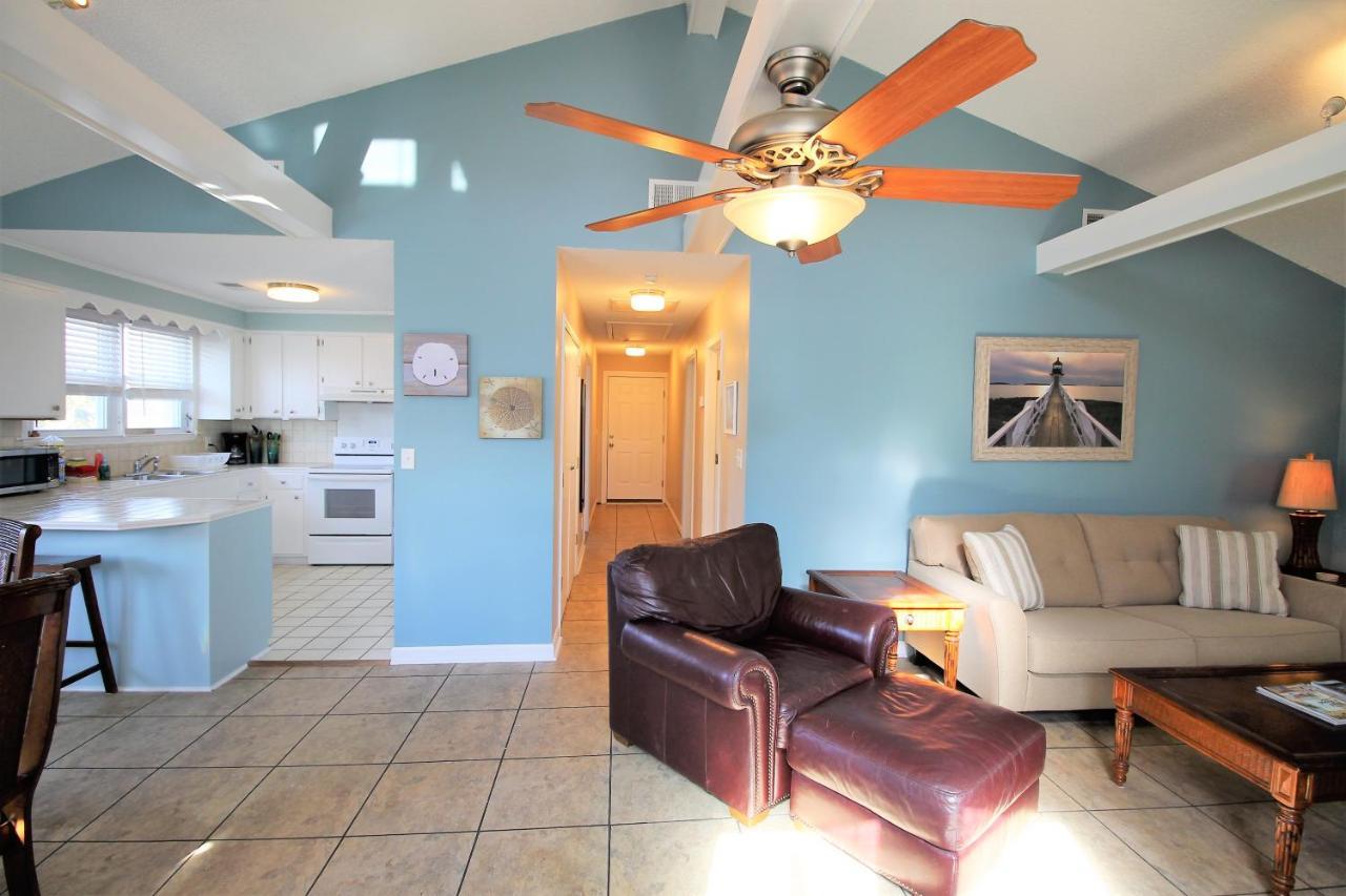 Salty Shack Unit C - Salty Shack - Dog Friendly Home - Across From The Beach - Central Location! フォーリービーチ エクステリア 写真